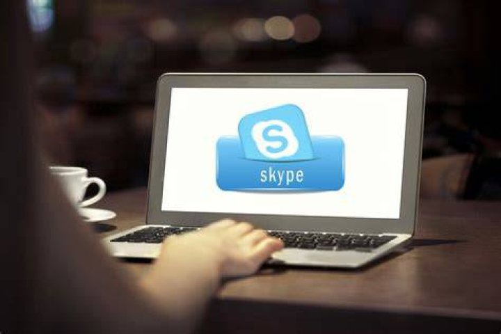 Skype not showing my face in corner issue
