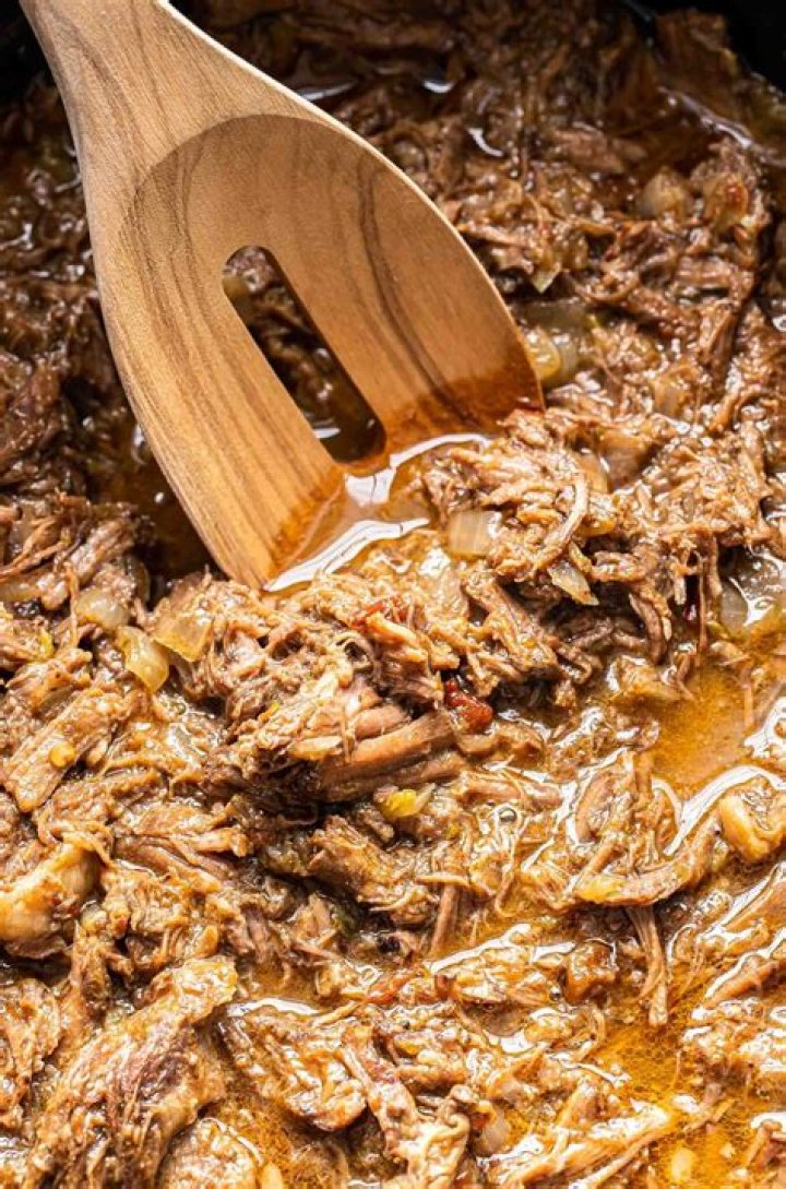Slow Cooker Adobe Stock