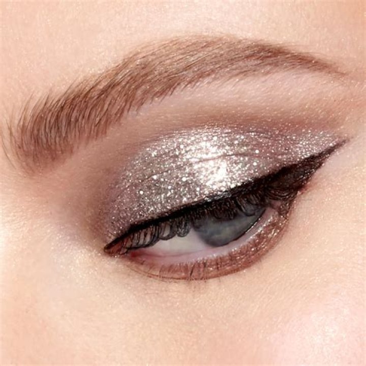 stila metalic glitter