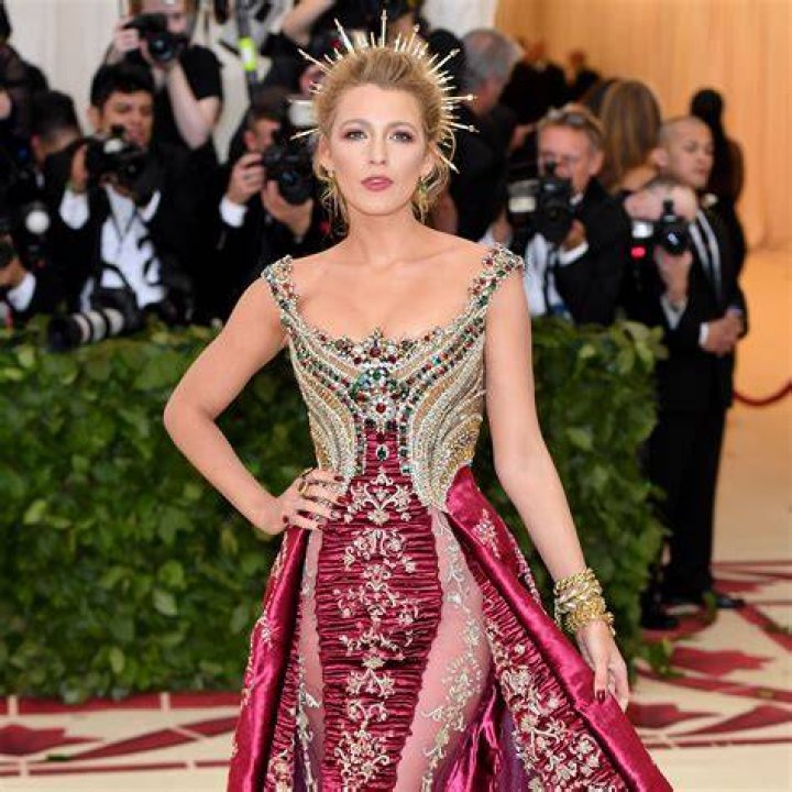 STYLECASTER | Blake Lively Met Gala Look