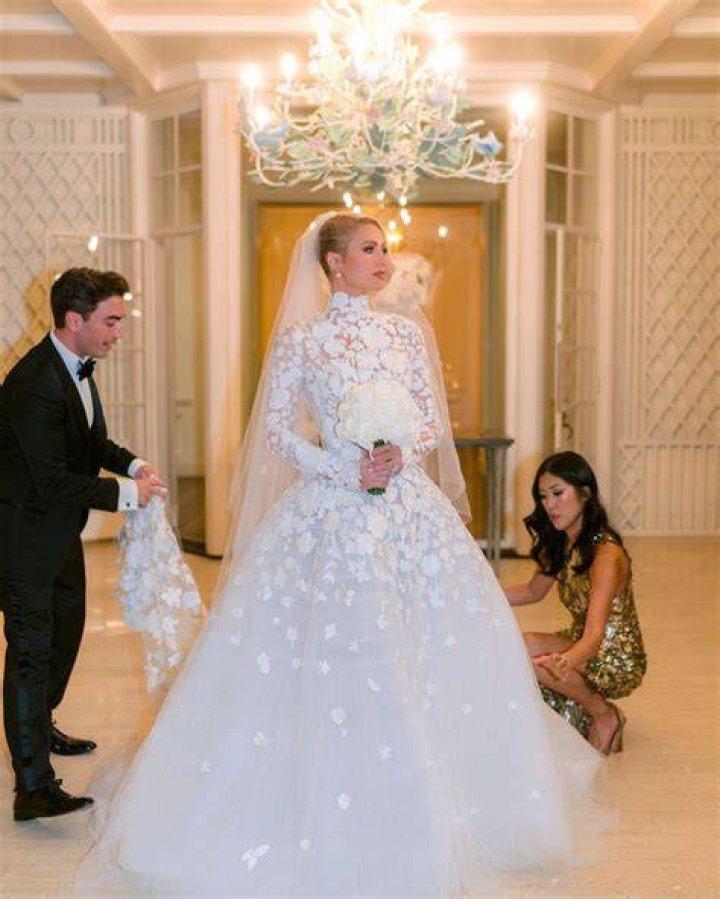 STYLECASTER | Paris Hilton Wedding Dress