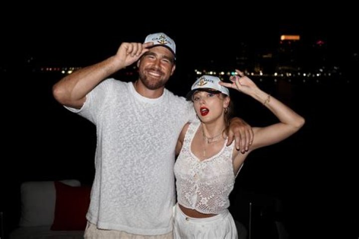 Taylor Swift, Travis Kelce