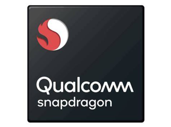 qualcomm campus tour snapdragon 5g aa (4 of 30) The Qualcomm Snapdragon logo.