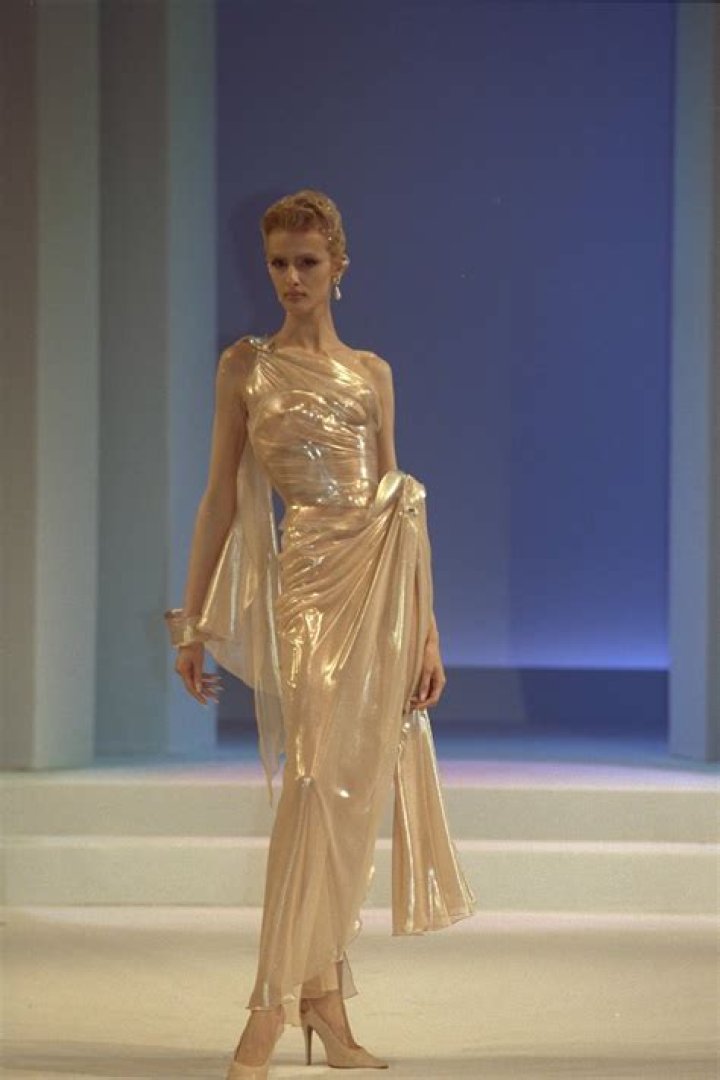 Thierry Mugler Spring-Summer 1999 High fashion show