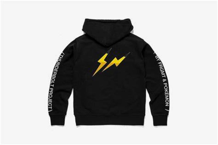 Thunderbolt Project by FRGMT & Pok&eacute;mon