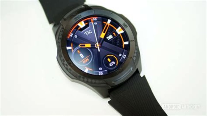 mobvoi ticwatch e2 ticwatch s2 wear os smartwatch ces 2019 1 TicWatch S2 and E2 review design