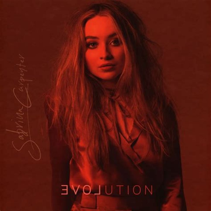 Unveiling The Evolution Sabrina Carpenter's Face Change
