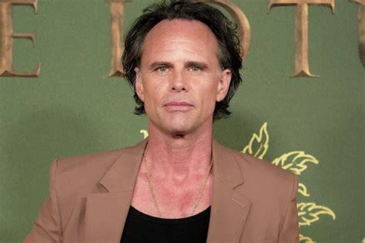 Walton Goggins