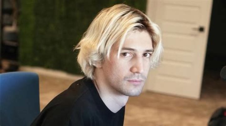 xQc's 2022 Net Worth, xQc